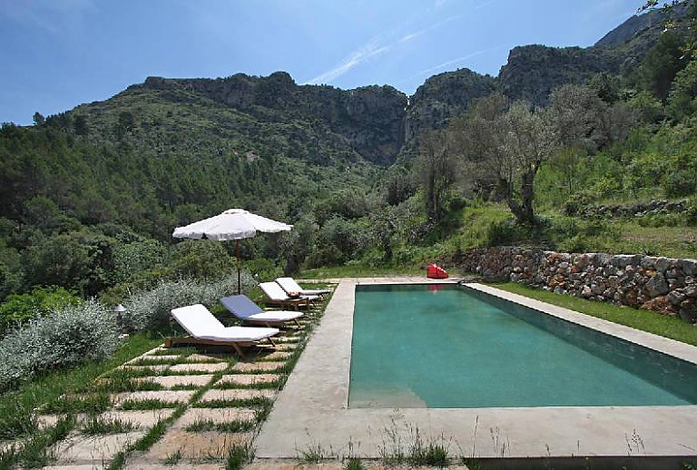 Mallorca Finca Pool Garten